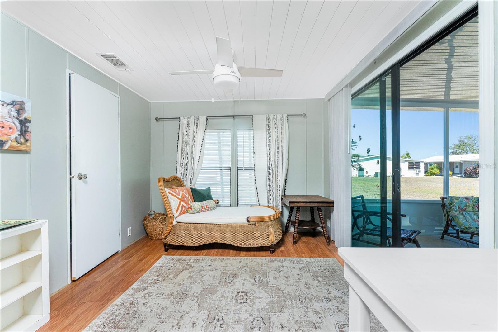 Image 16 of 34 For 8436 Nighthawk Drive