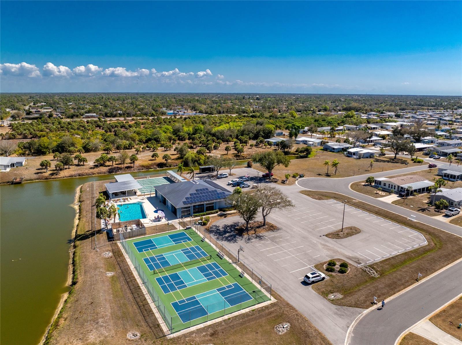 Image 30 of 34 For 8436 Nighthawk Drive