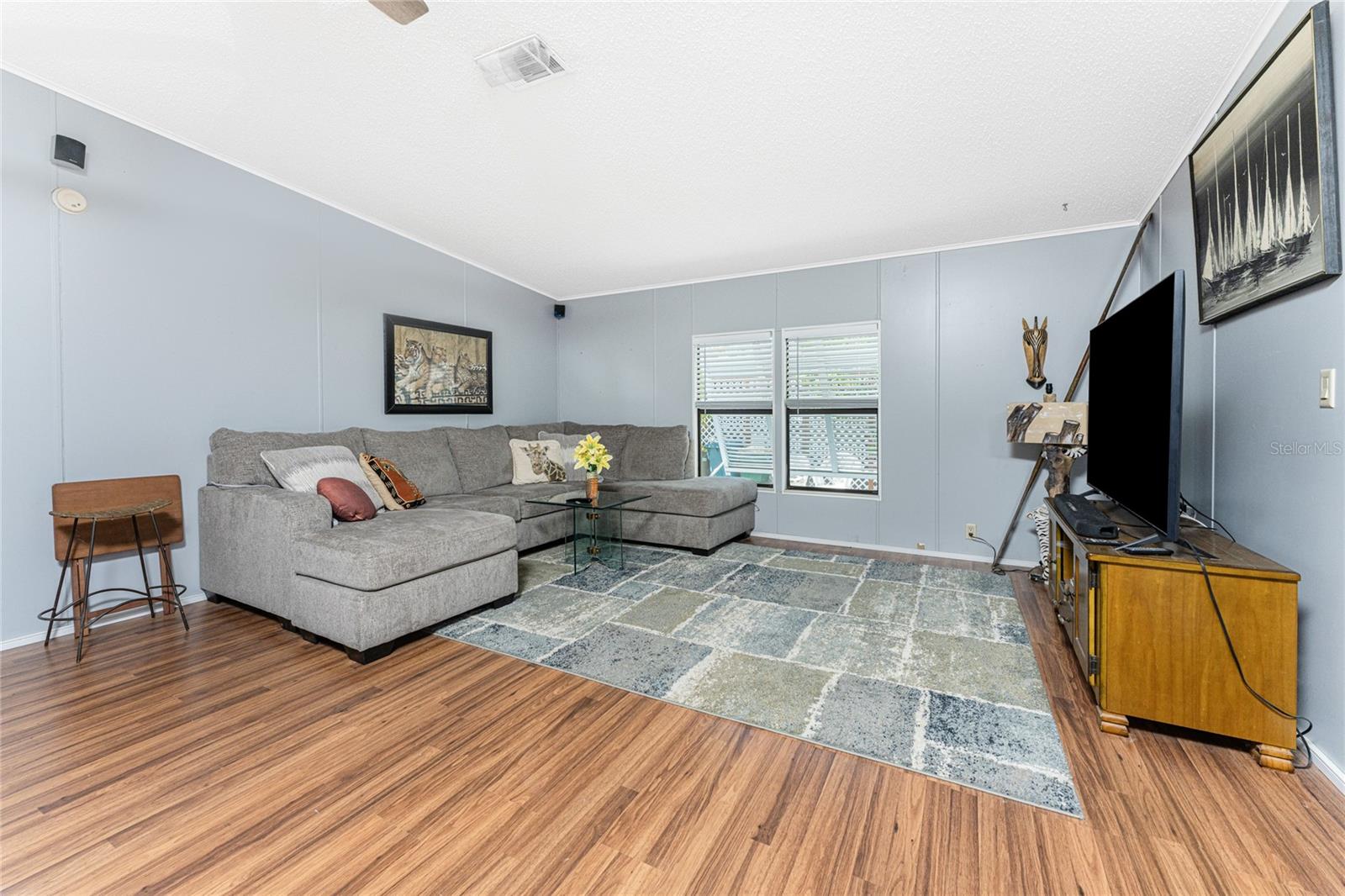 Image 9 of 34 For 8436 Nighthawk Drive