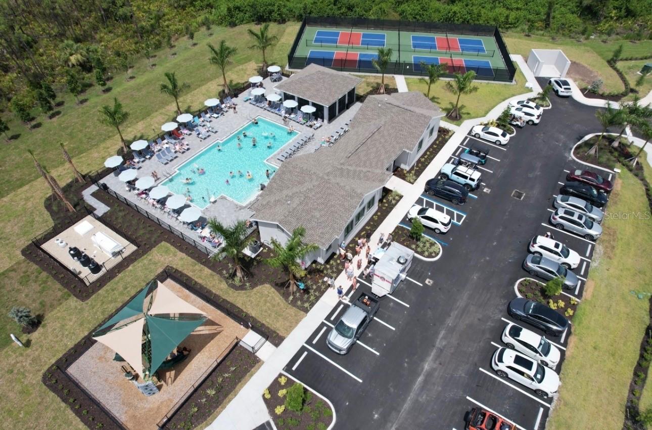 Image 13 of 17 For 8140 Saint Kitts Circle