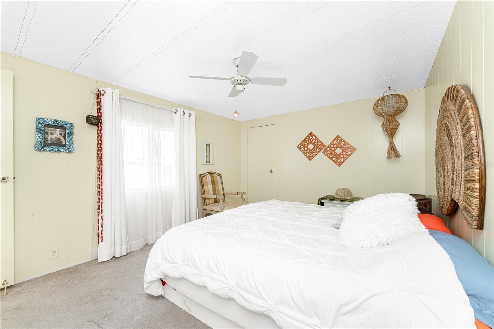 Image 27 of 62 For 327 Calle Liana