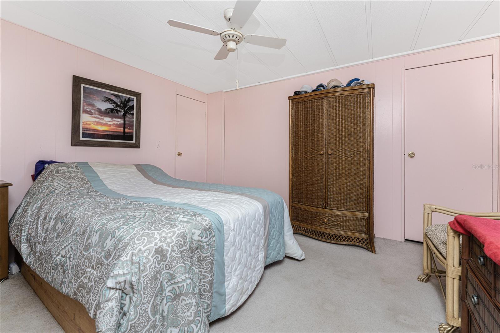 Image 34 of 62 For 327 Calle Liana