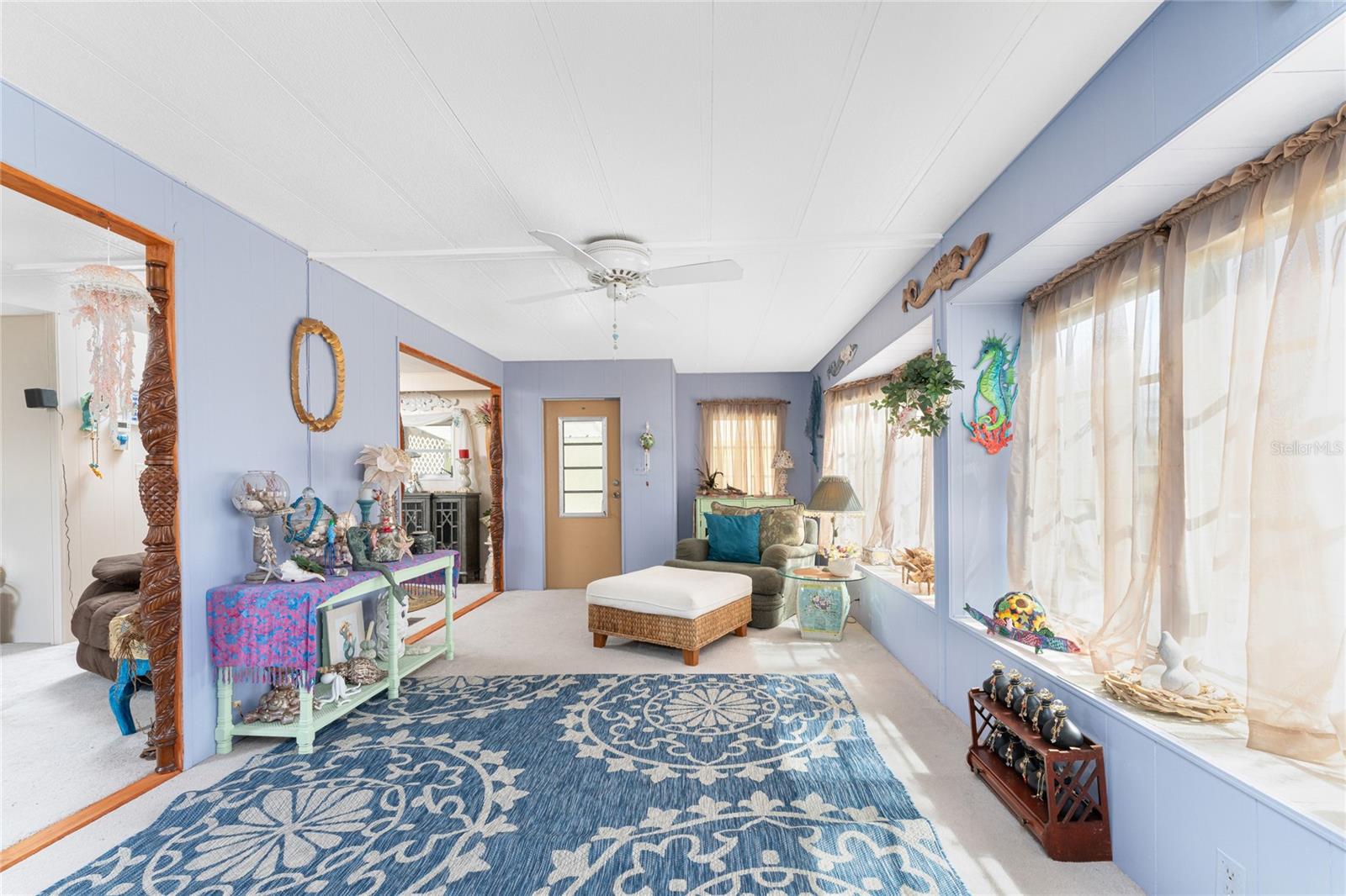 Image 4 of 62 For 327 Calle Liana