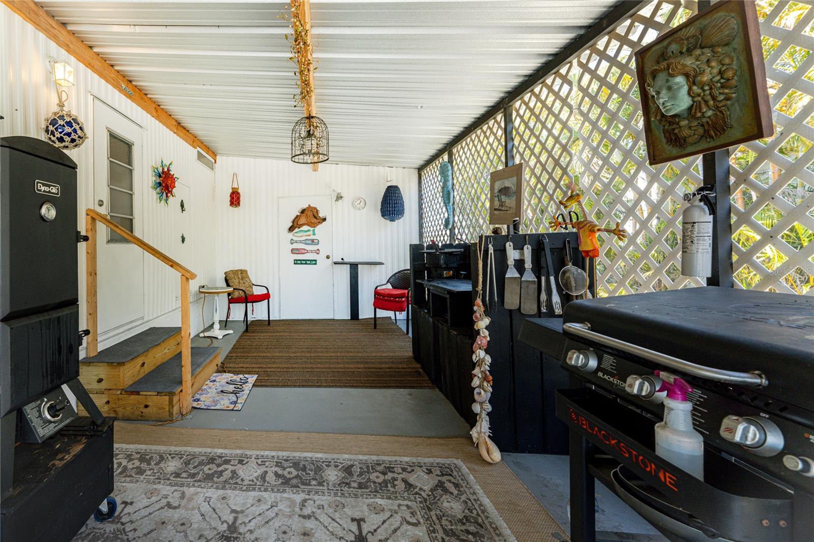 Image 41 of 62 For 327 Calle Liana