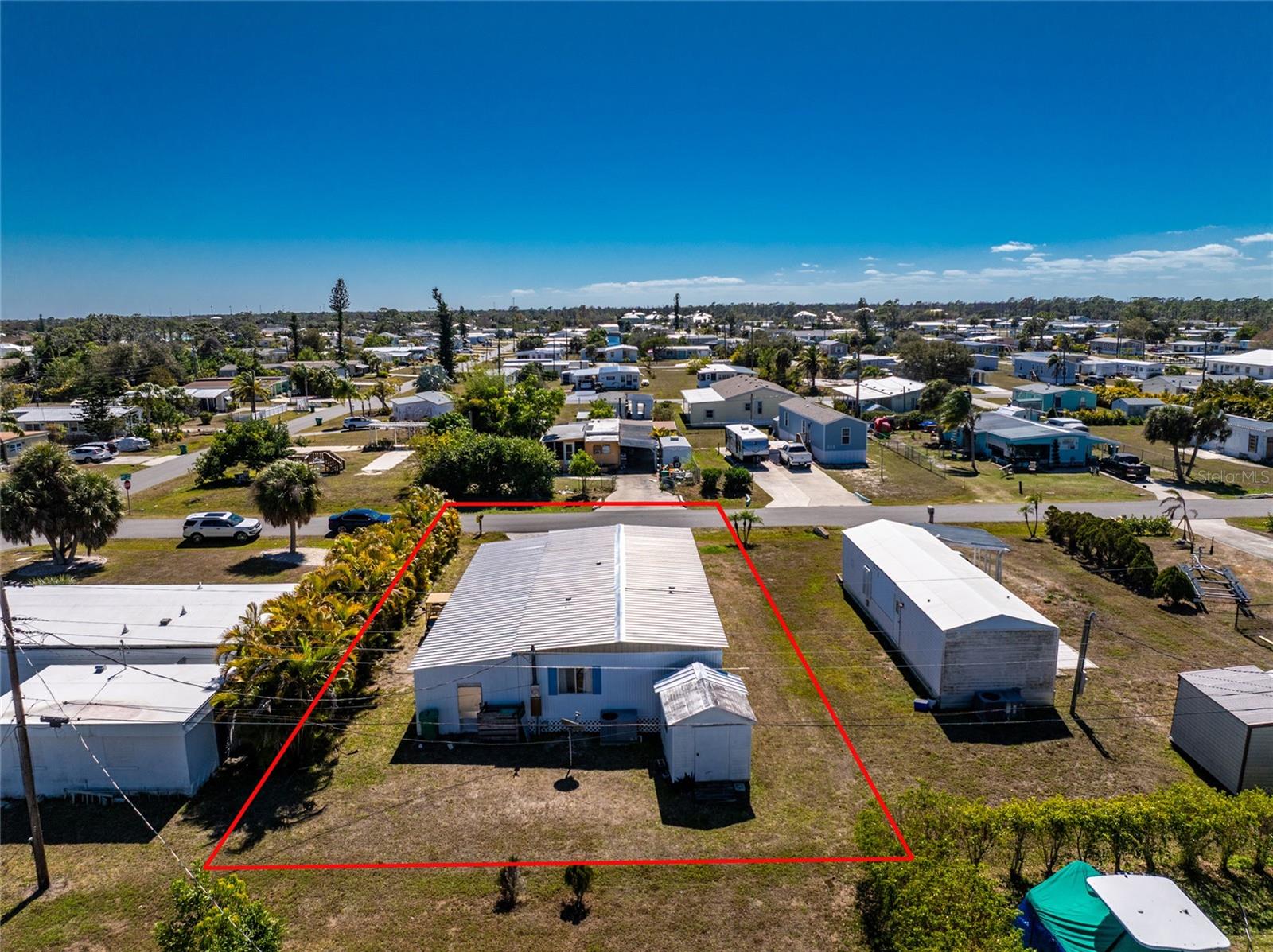 Image 51 of 62 For 327 Calle Liana