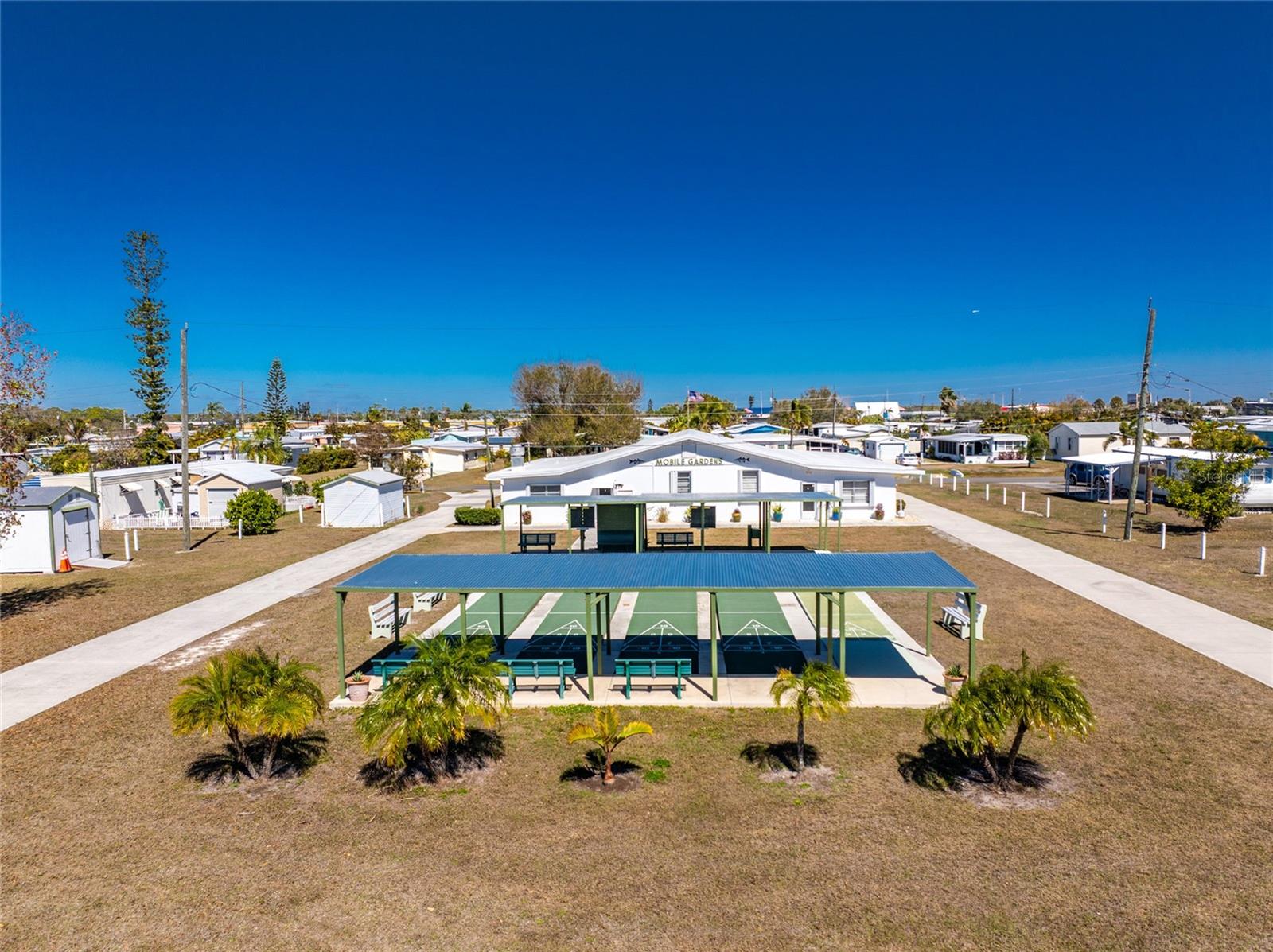 Image 60 of 62 For 327 Calle Liana