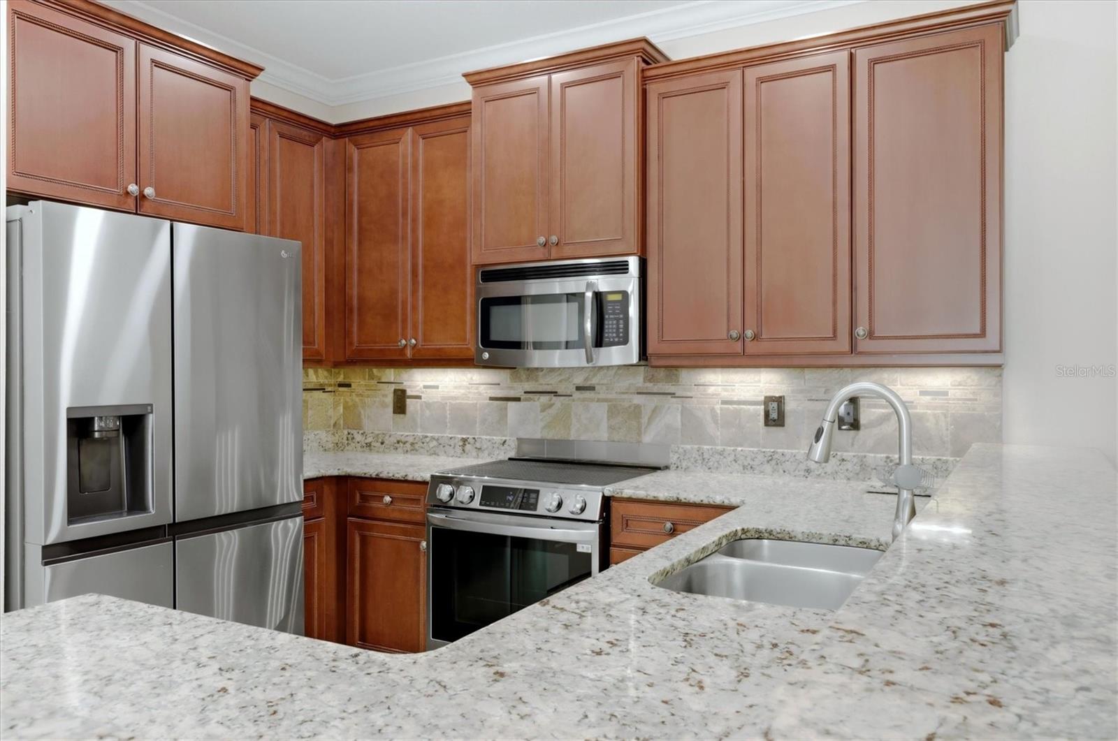 Image 15 of 63 For 28128 Pablo Picasso Drive