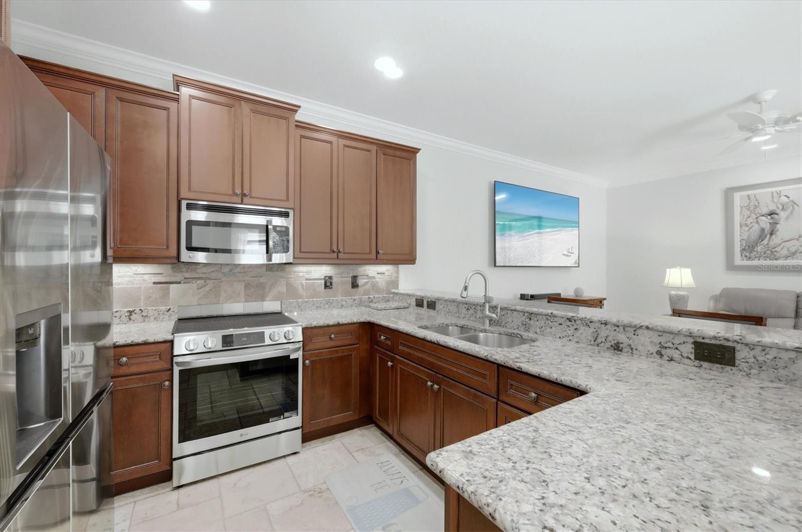 Image 17 of 63 For 28128 Pablo Picasso Drive