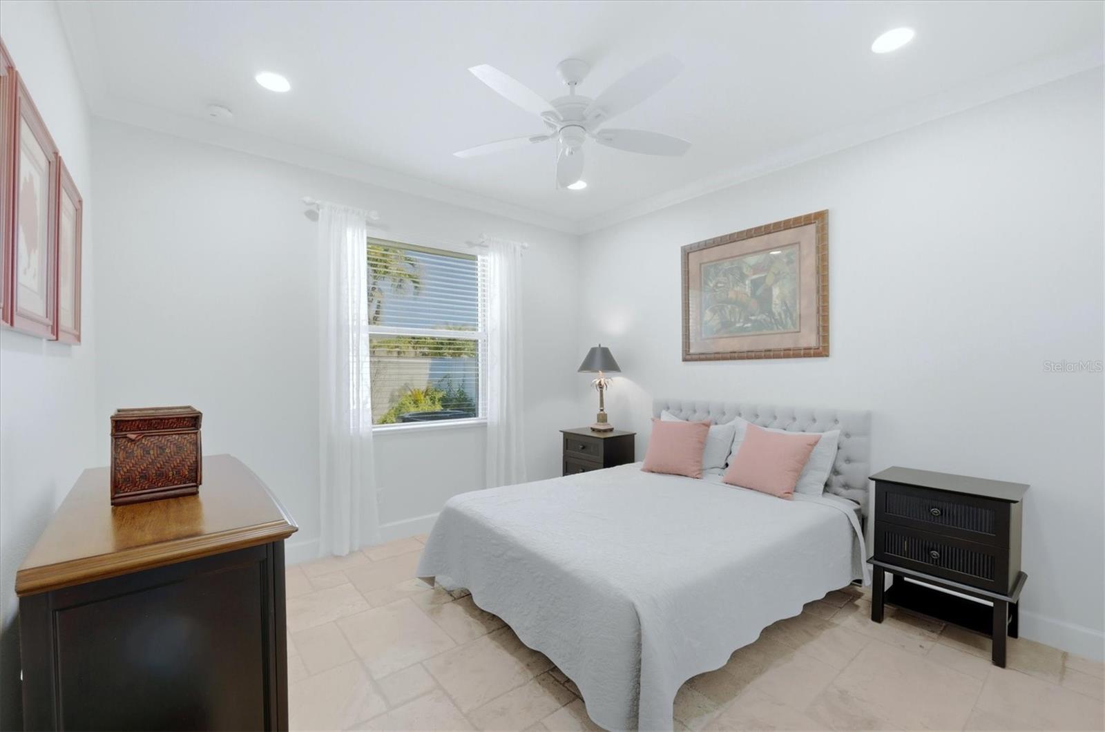 Image 41 of 63 For 28128 Pablo Picasso Drive