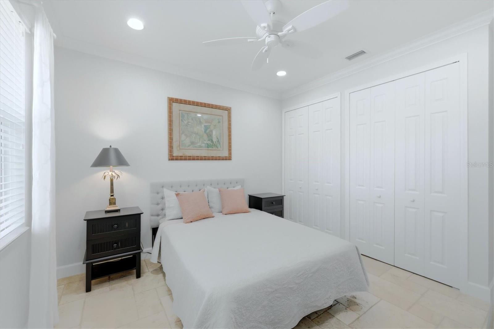 Image 42 of 63 For 28128 Pablo Picasso Drive