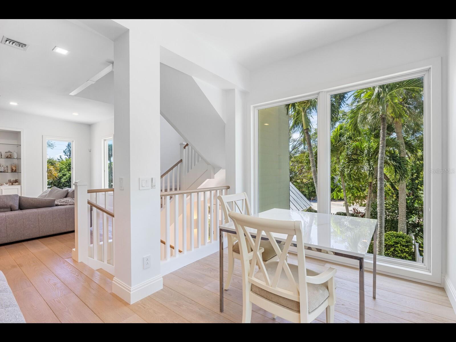 Image 15 of 66 For 2021 20th Street W