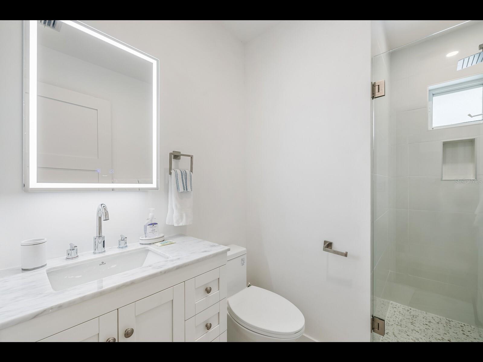 Image 51 of 66 For 2021 20th Street W