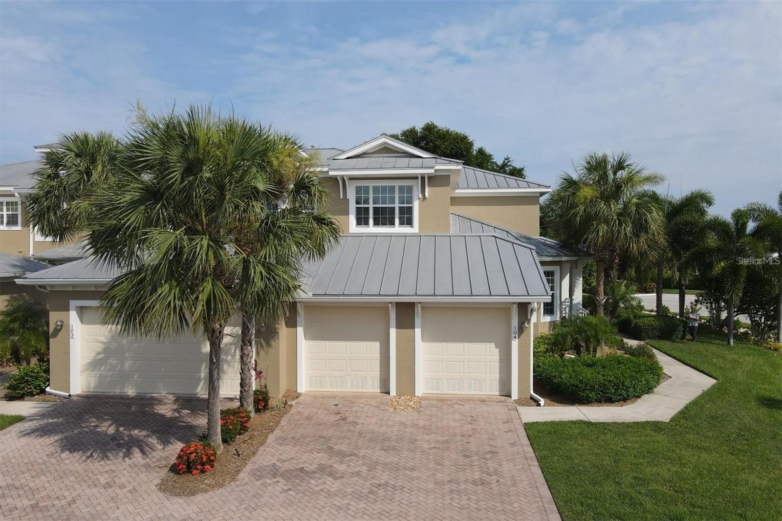 Image 17 of 18 For 10600 Lemon Creek Loop 104