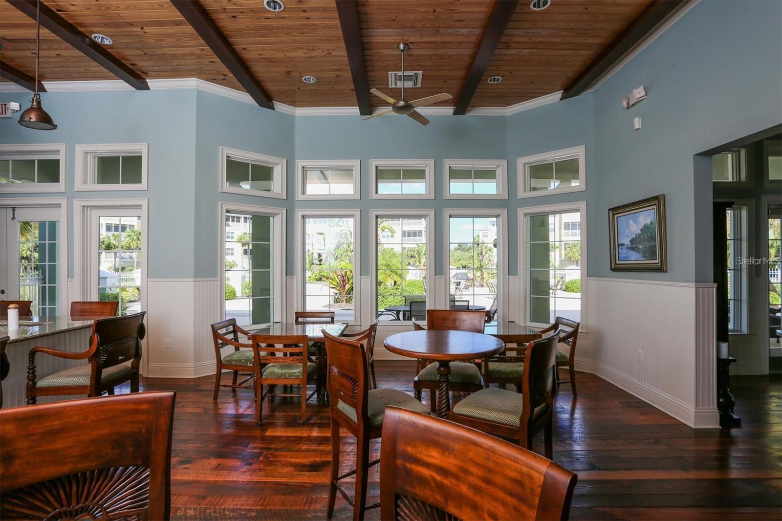 Image 8 of 18 For 10600 Lemon Creek Loop 104