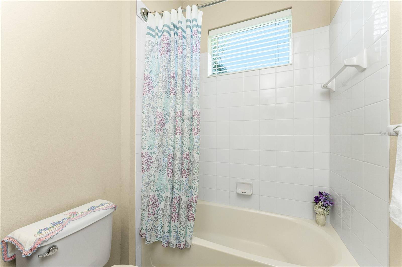 Image 38 of 55 For 10751 Lerwick Circle