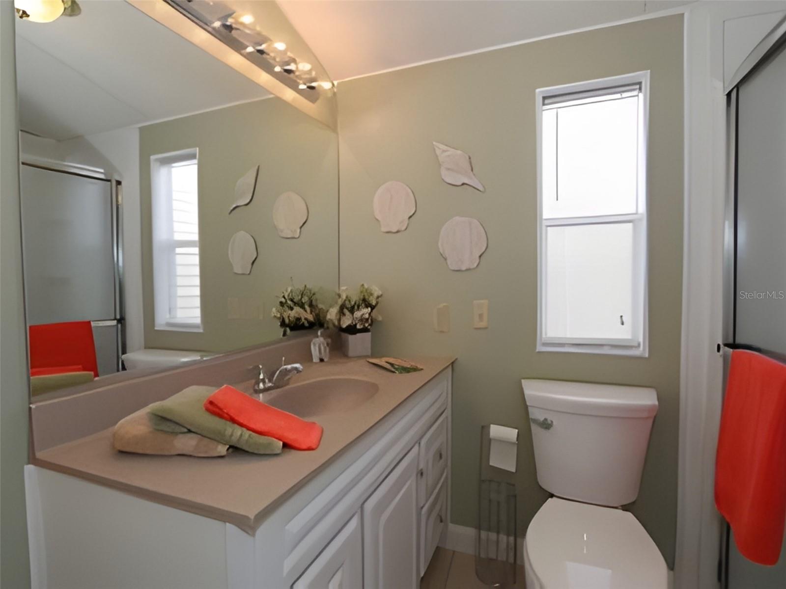 Image 14 of 51 For 1475 Flamingo Drive 122