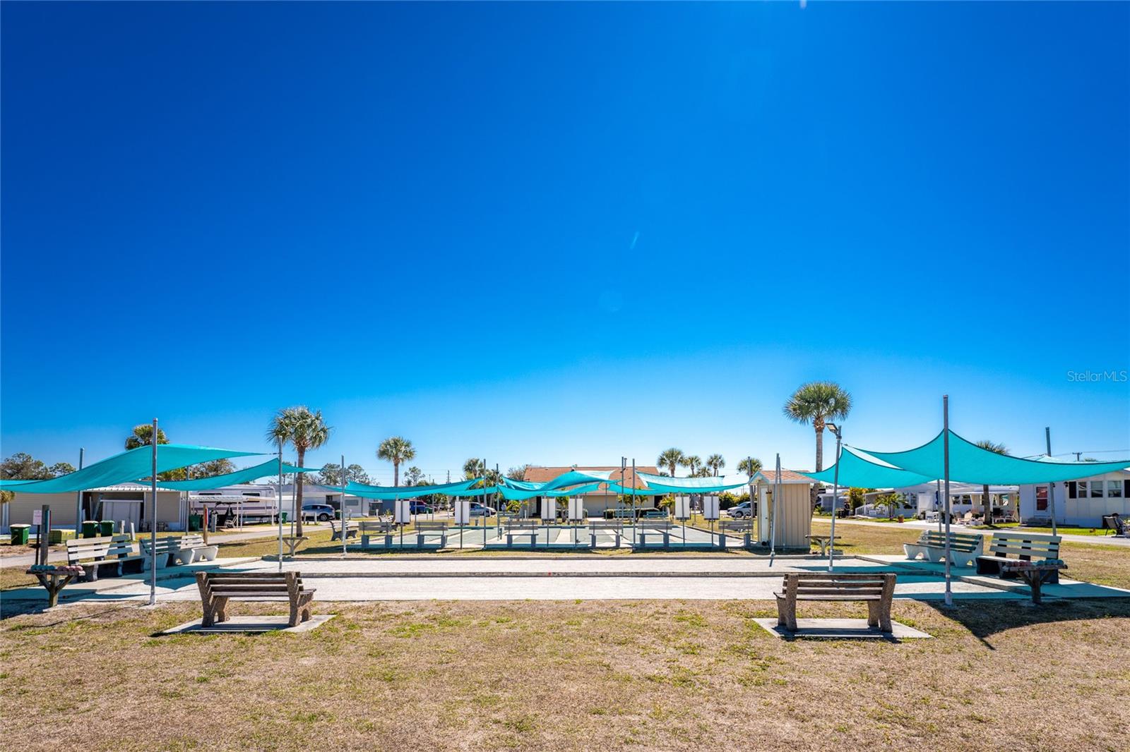 Image 41 of 51 For 1475 Flamingo Drive 122