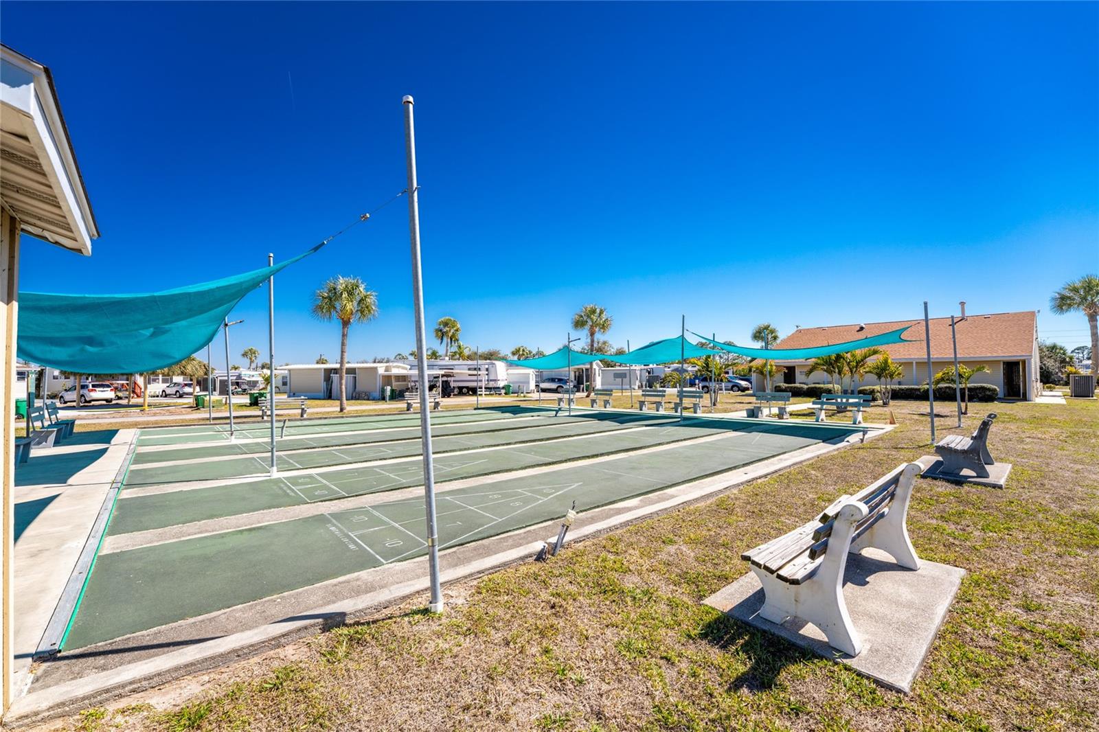 Image 44 of 51 For 1475 Flamingo Drive 122