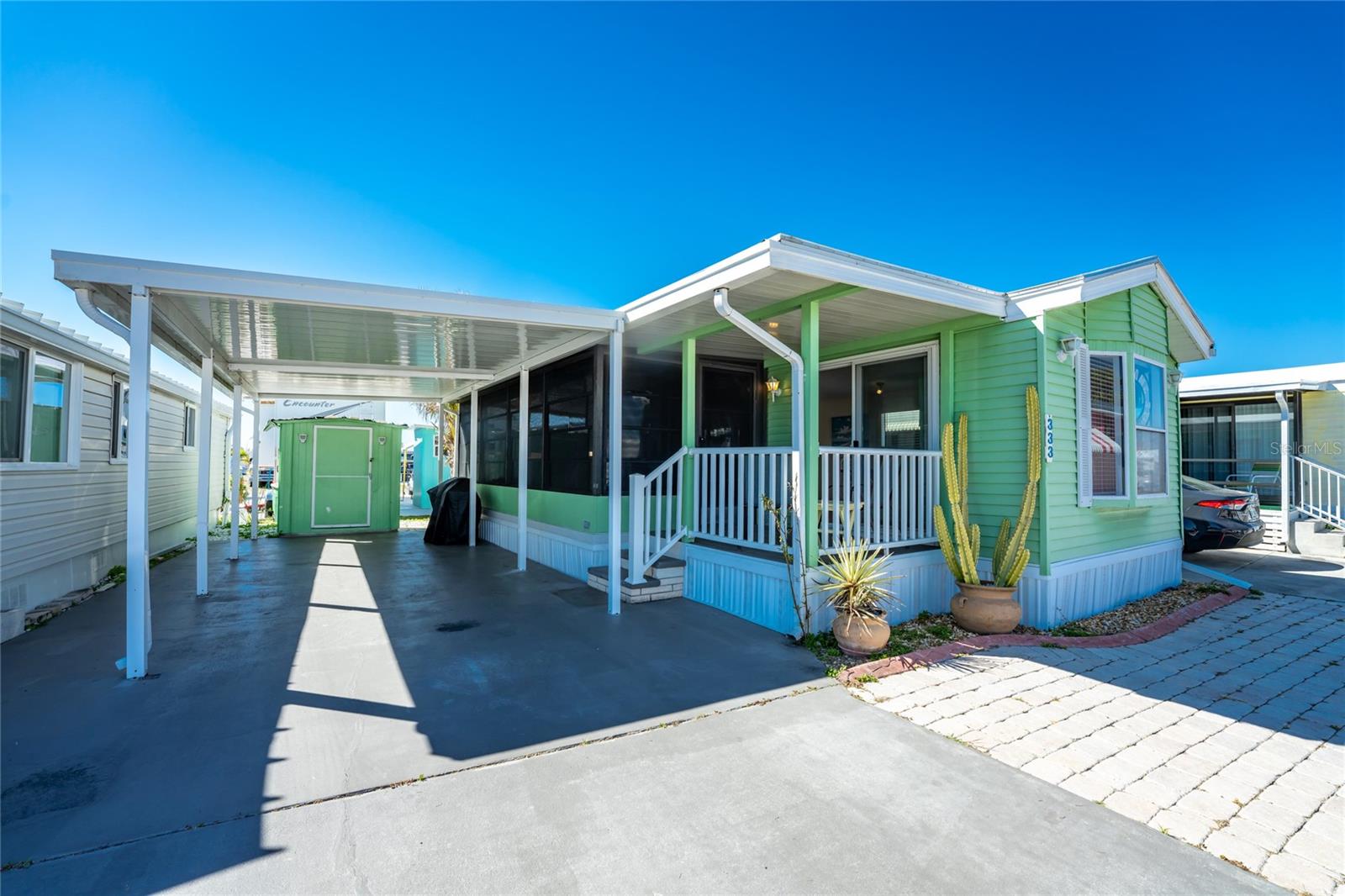 Image 2 of 60 For 1475 Flamingo Drive 333