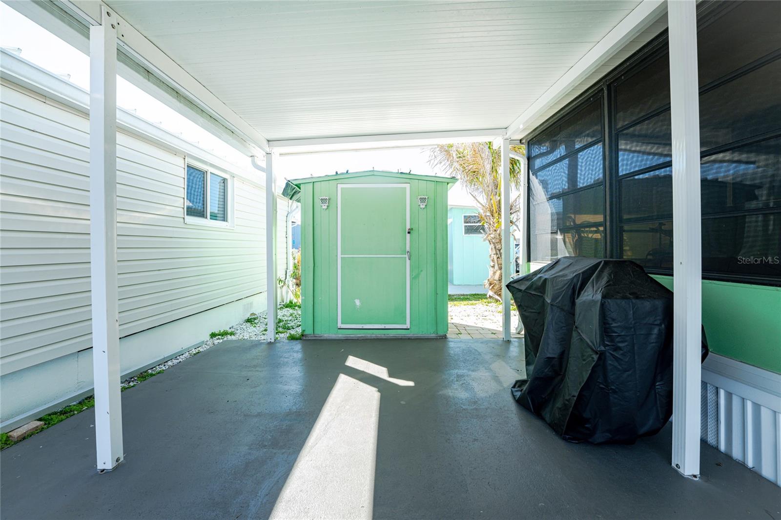 Image 28 of 60 For 1475 Flamingo Drive 333