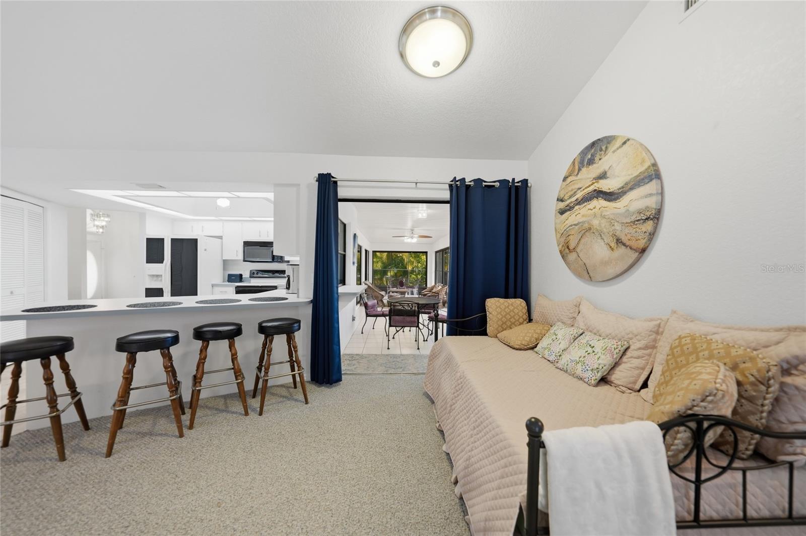 Image 16 of 55 For 5258 Boyle Terrace