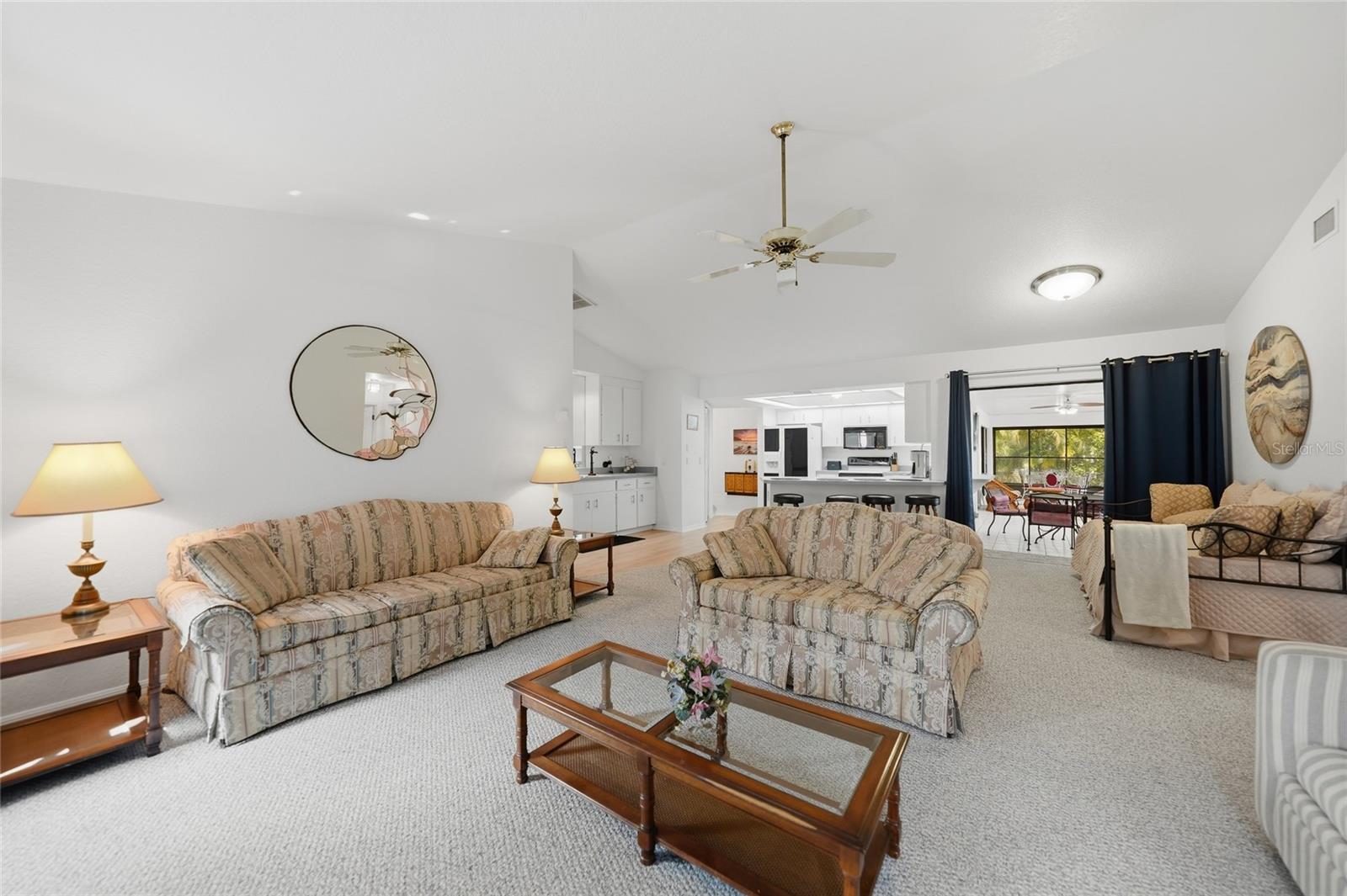 Image 20 of 55 For 5258 Boyle Terrace