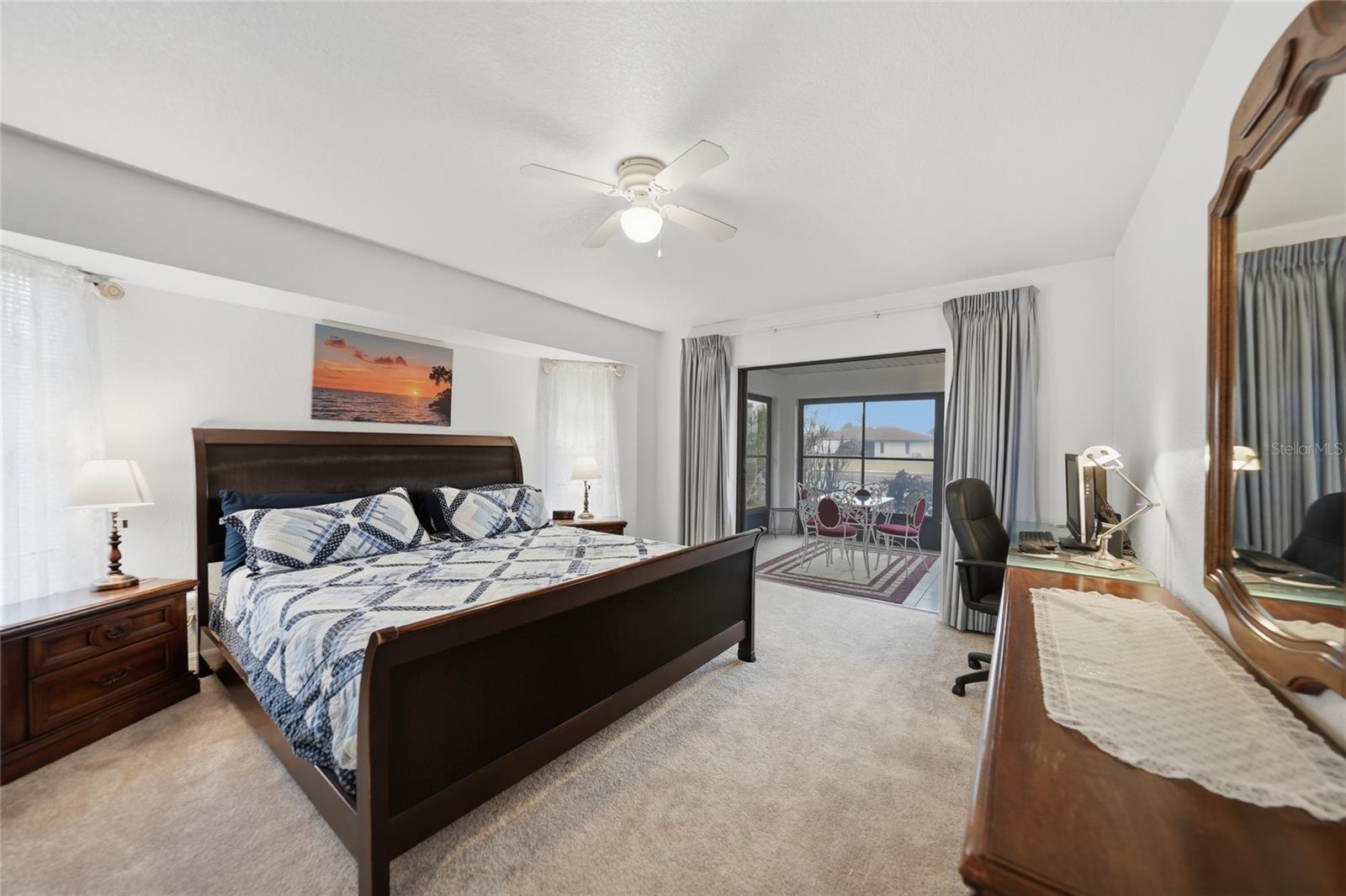 Image 21 of 55 For 5258 Boyle Terrace