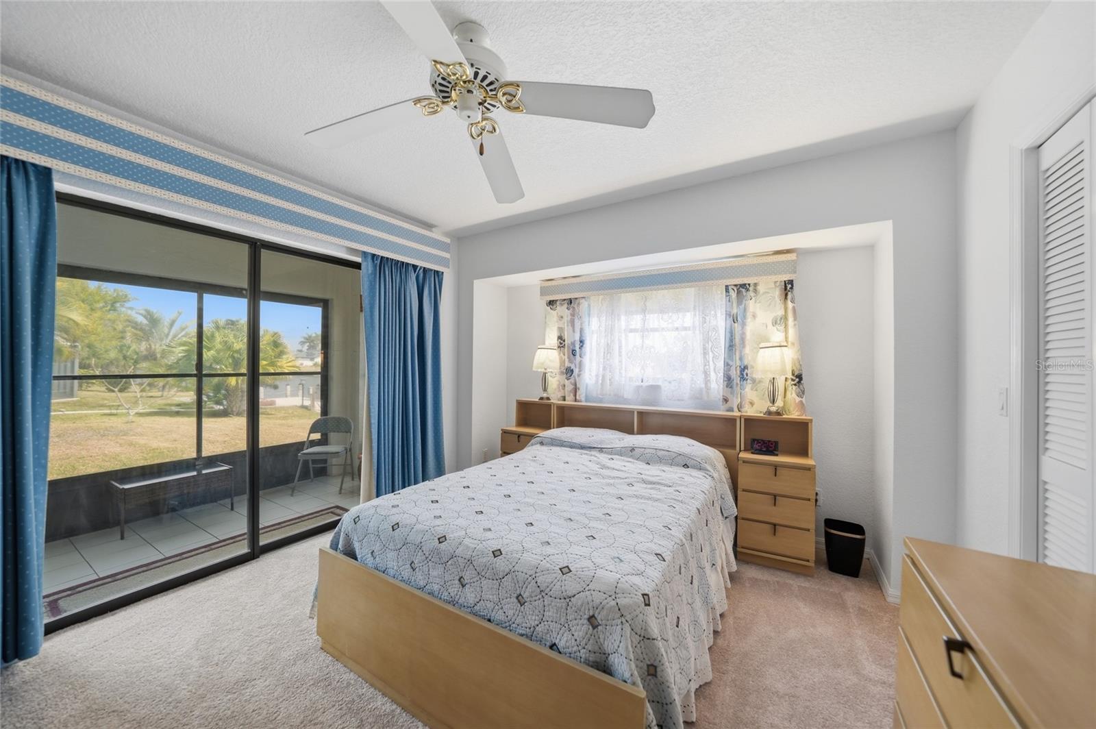 Image 27 of 55 For 5258 Boyle Terrace