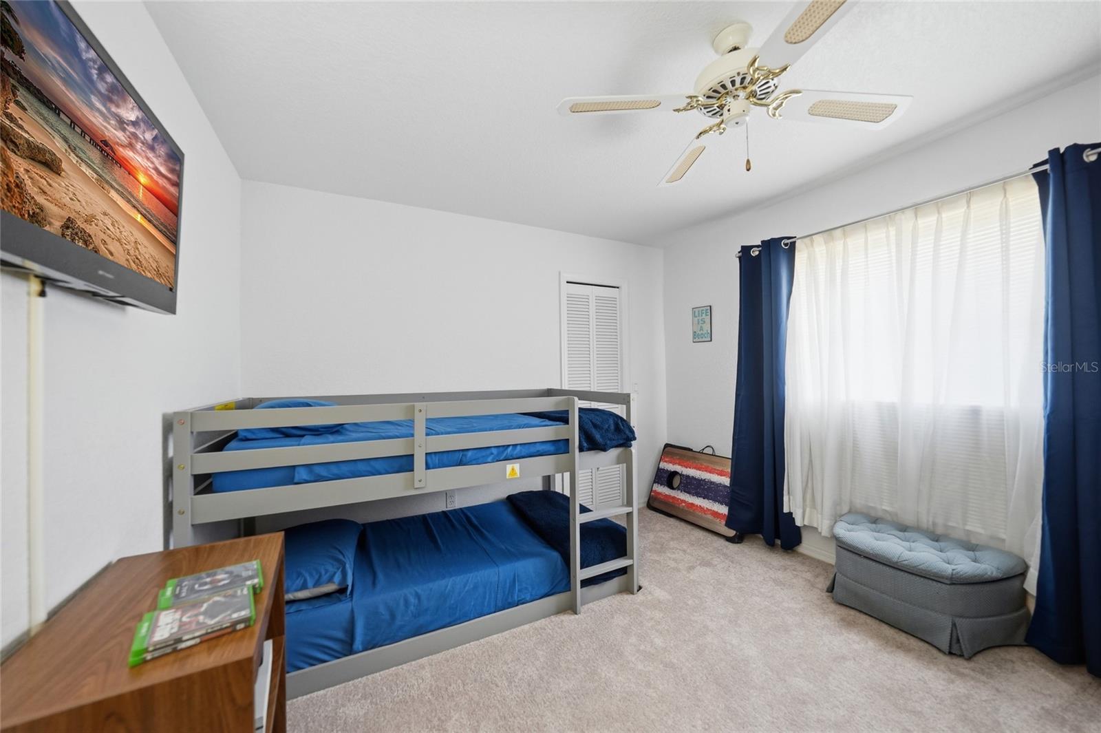 Image 32 of 55 For 5258 Boyle Terrace