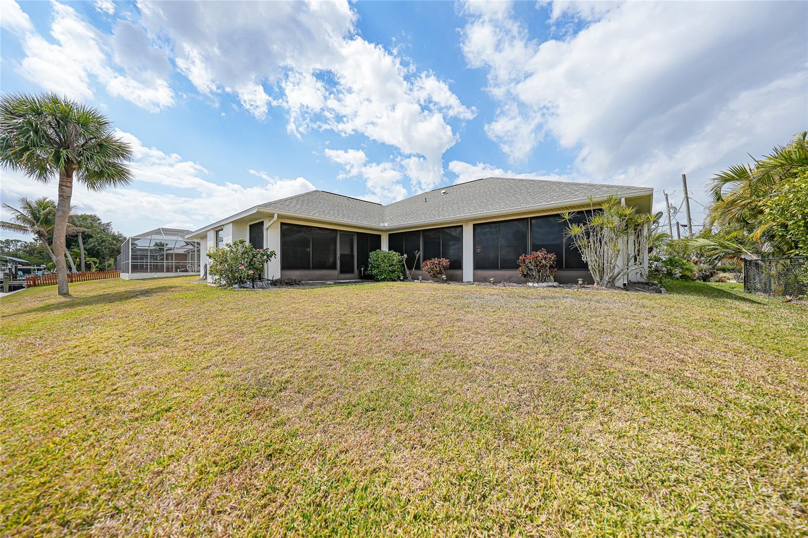 Image 43 of 55 For 5258 Boyle Terrace