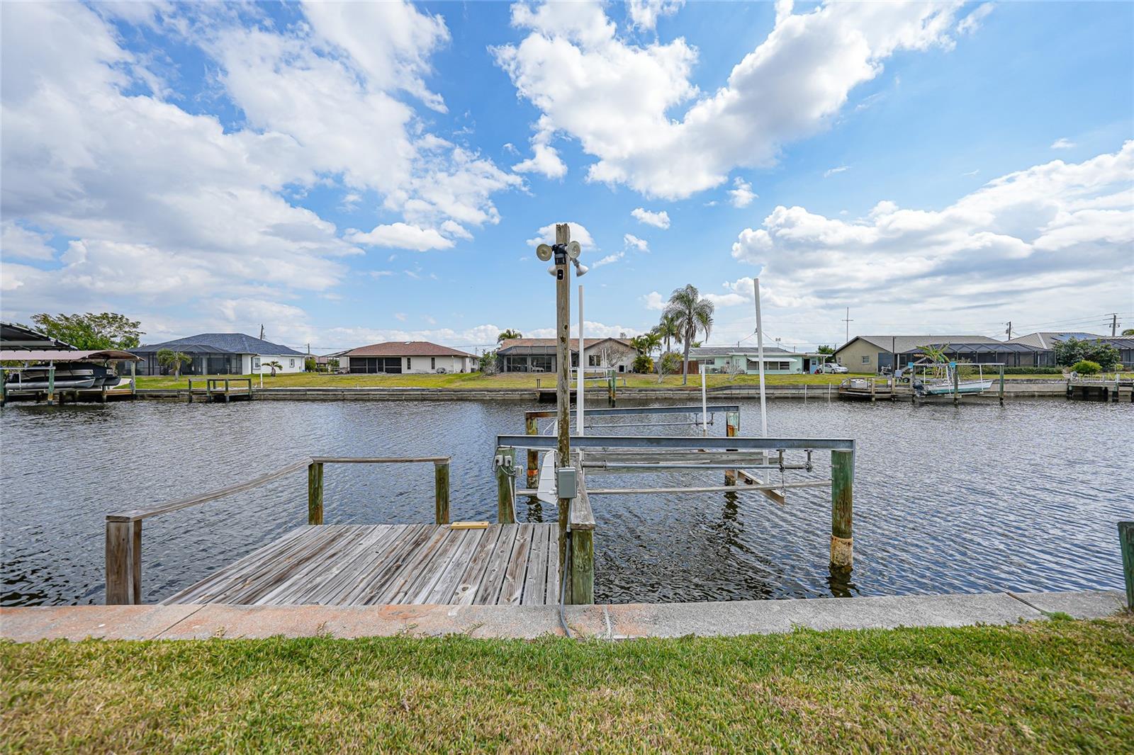 Image 5 of 55 For 5258 Boyle Terrace