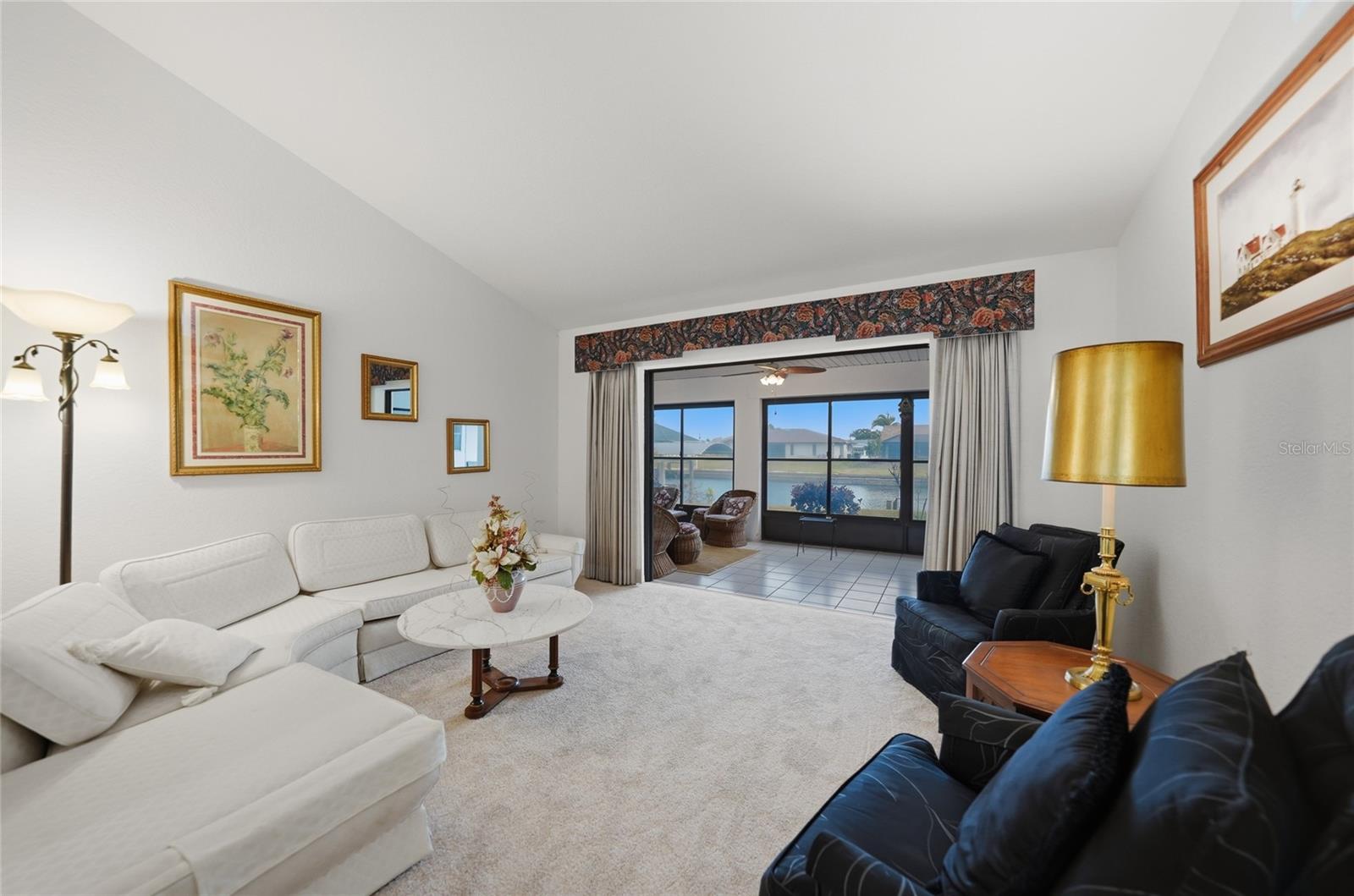 Image 6 of 55 For 5258 Boyle Terrace