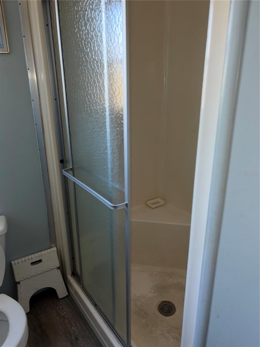 Image 15 of 26 For 1297 Kingfisher Drive