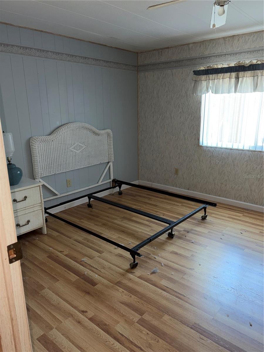 Image 17 of 26 For 1297 Kingfisher Drive