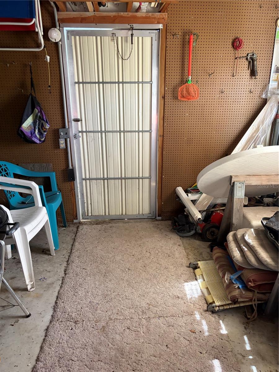 Image 23 of 26 For 1297 Kingfisher Drive