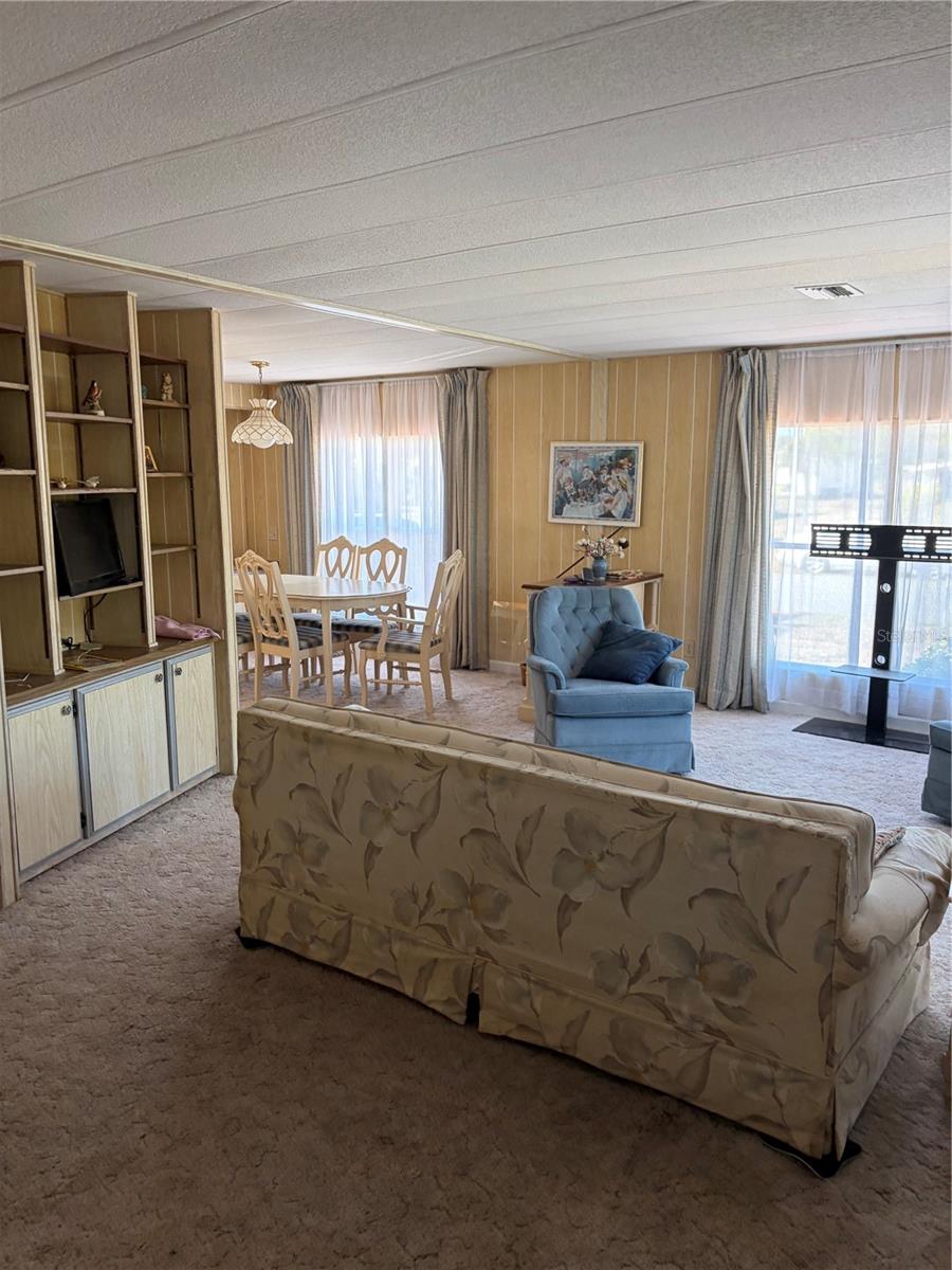 Image 3 of 26 For 1297 Kingfisher Drive