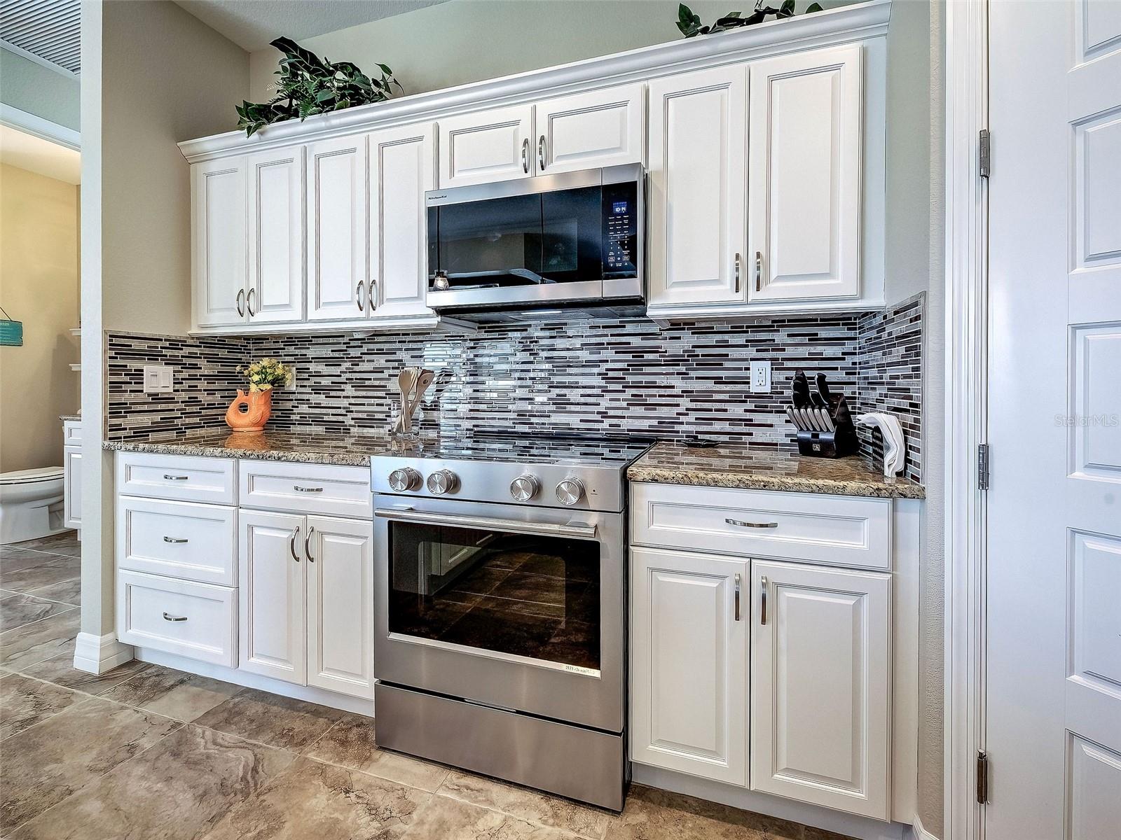 Image 12 of 65 For 138 Long Meadow Lane