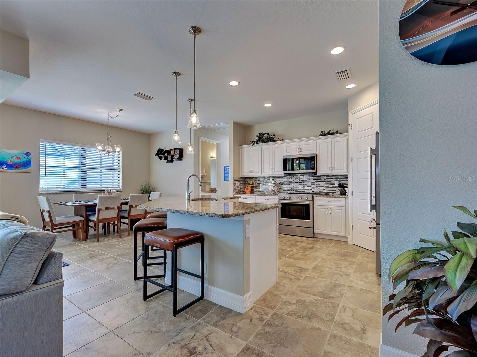 Image 5 of 65 For 138 Long Meadow Lane