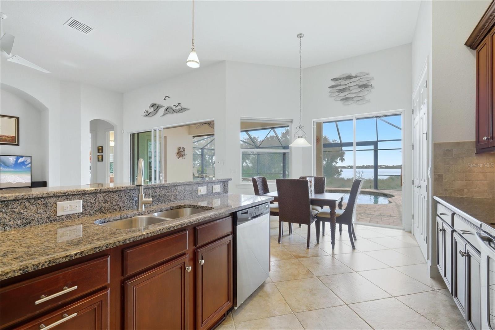 Image 15 of 72 For 2943 Mill Creek Road