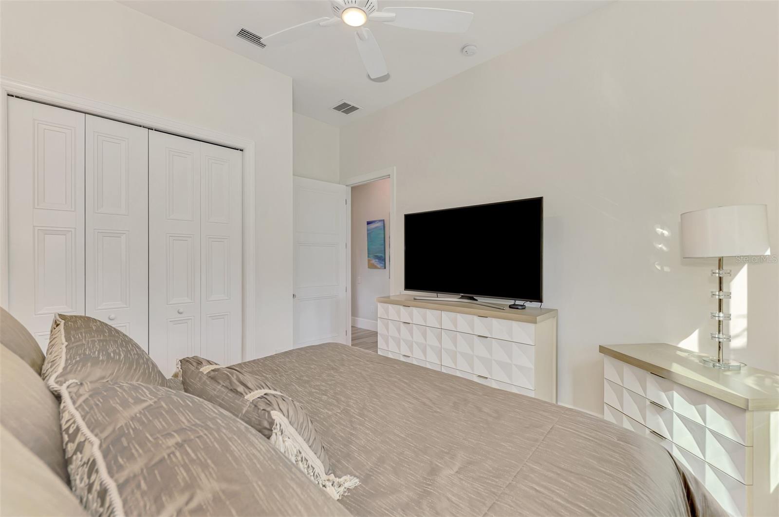 Image 13 of 98 For 3051 Rivershore Lane