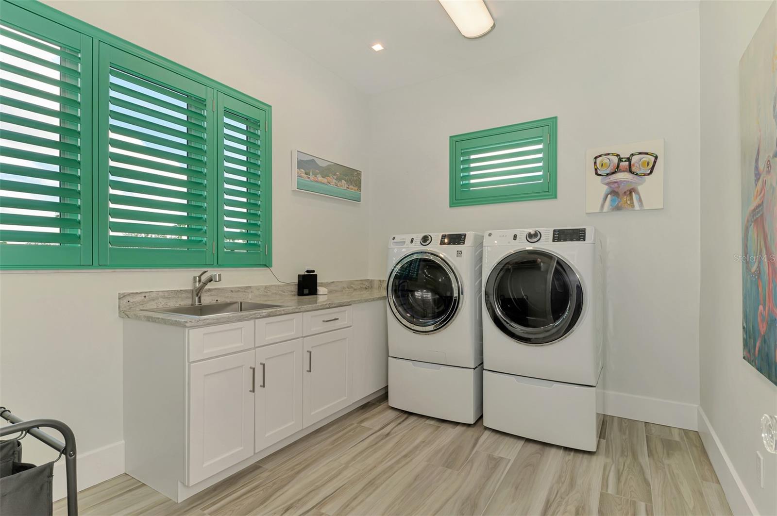 Image 23 of 98 For 3051 Rivershore Lane