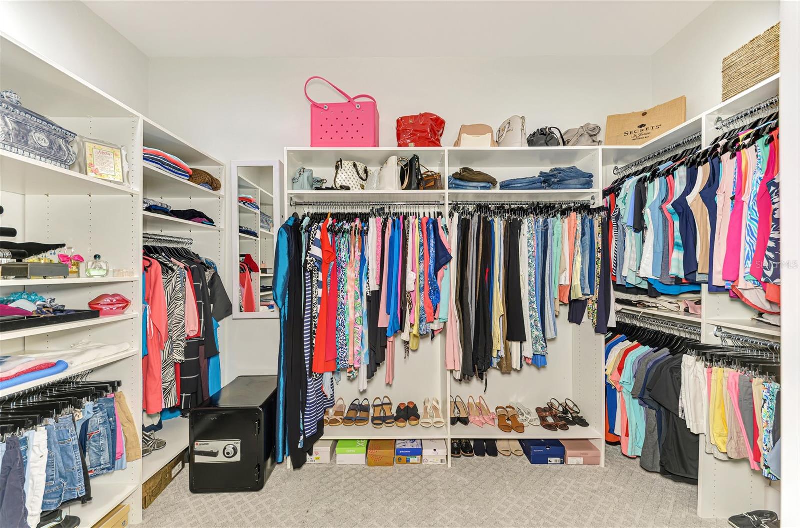 Image 32 of 98 For 3051 Rivershore Lane