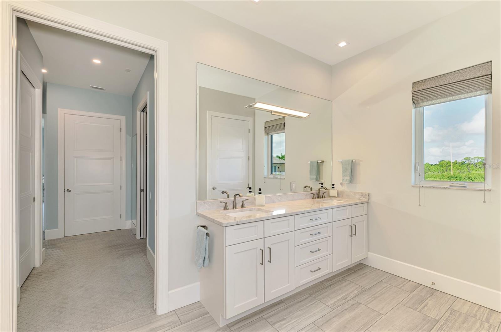 Image 35 of 98 For 3051 Rivershore Lane