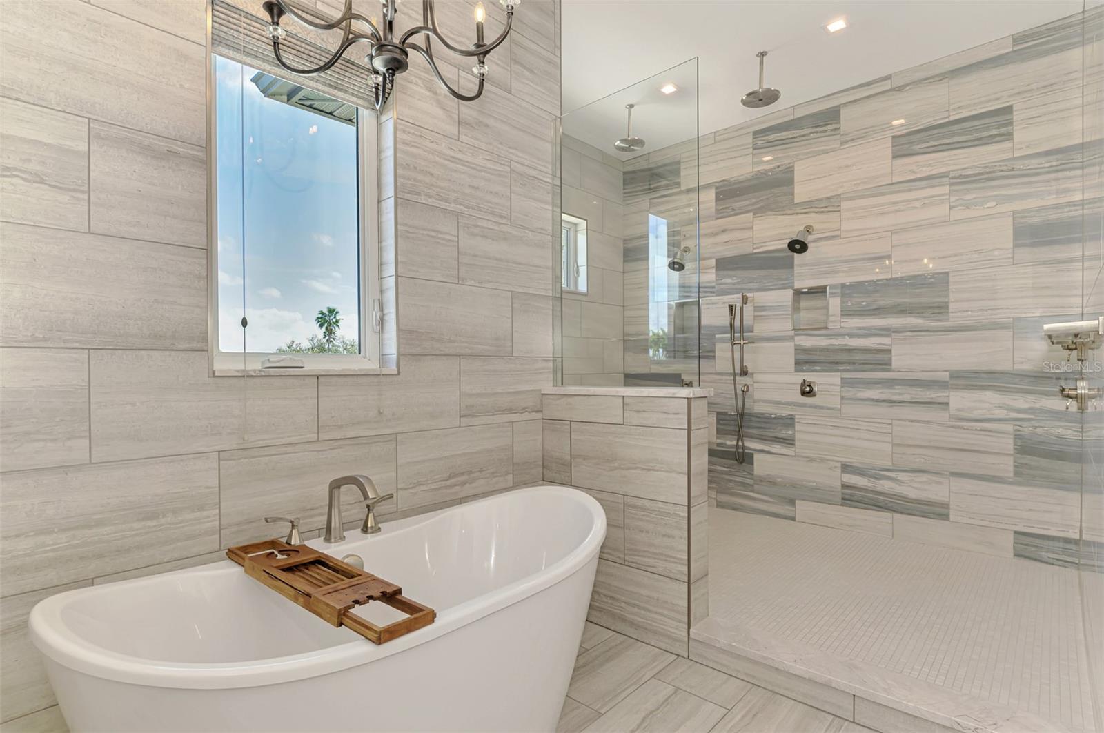 Image 36 of 98 For 3051 Rivershore Lane