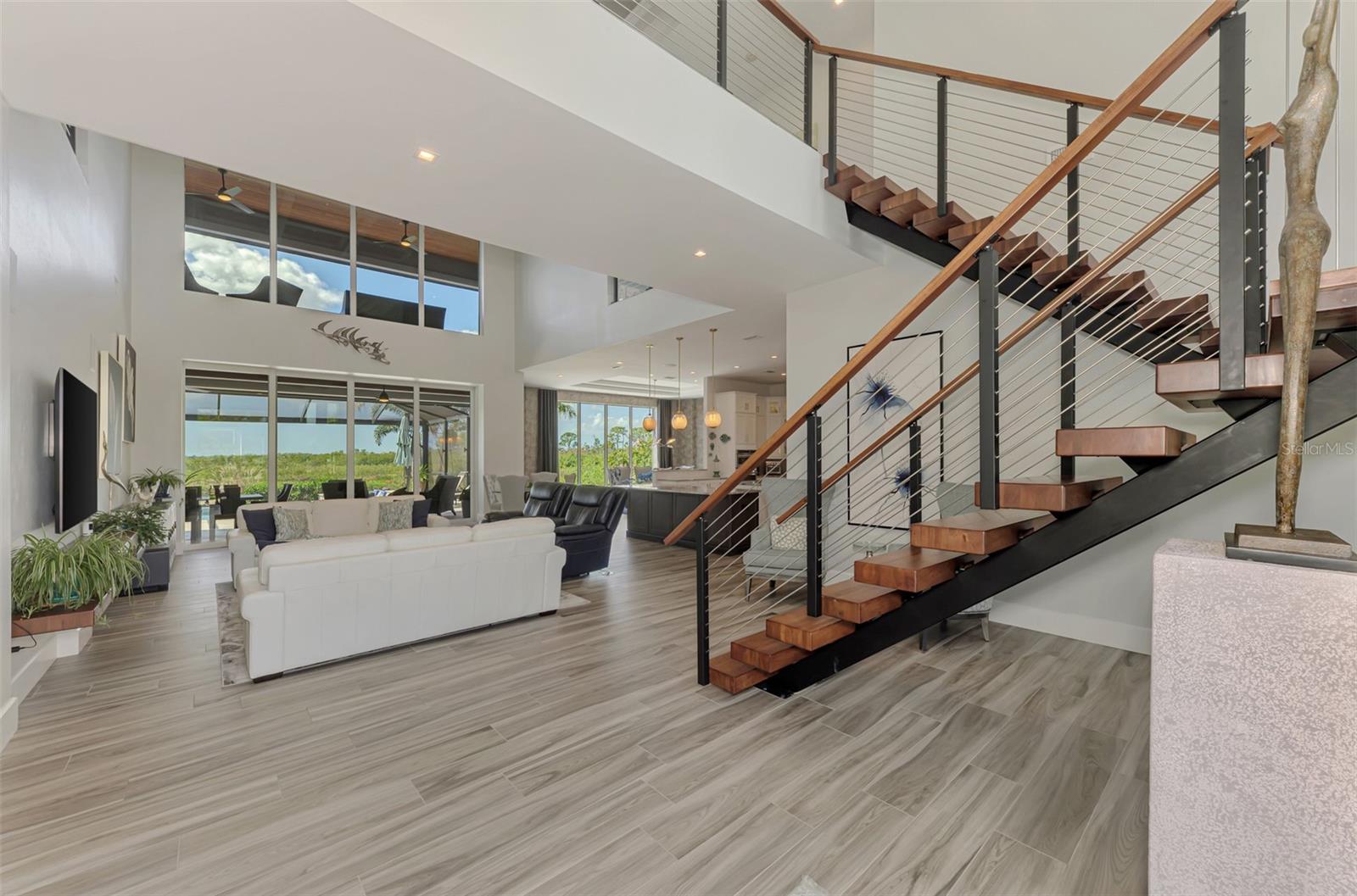 Image 49 of 98 For 3051 Rivershore Lane