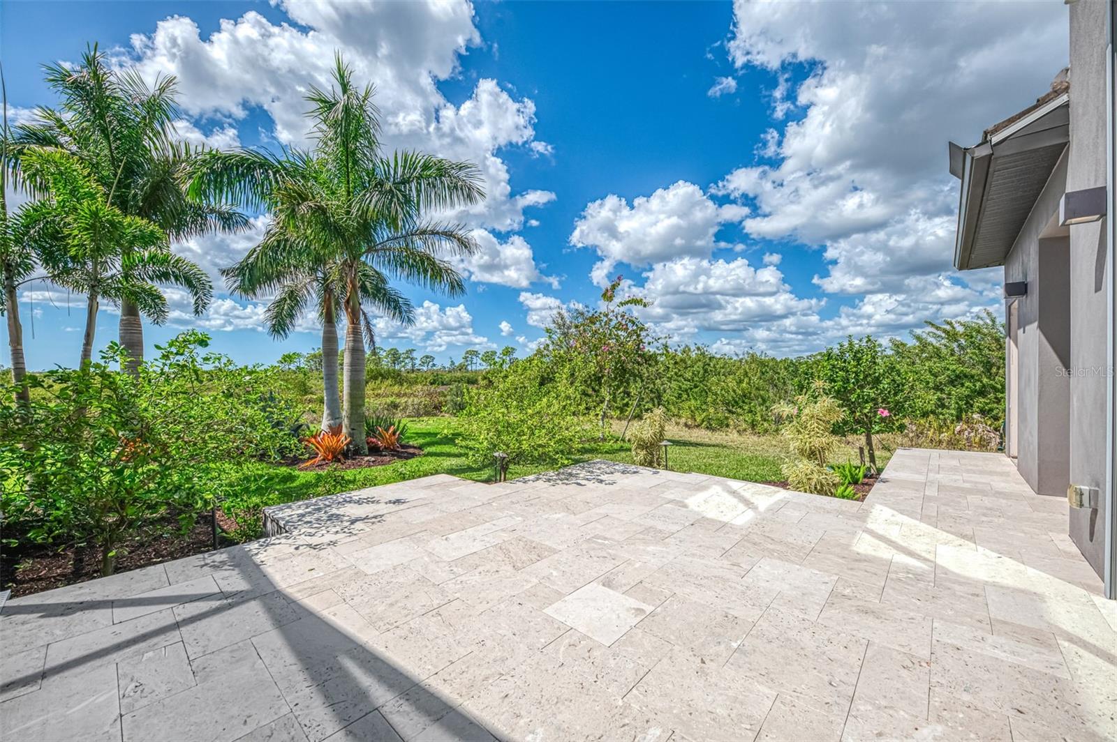 Image 81 of 98 For 3051 Rivershore Lane