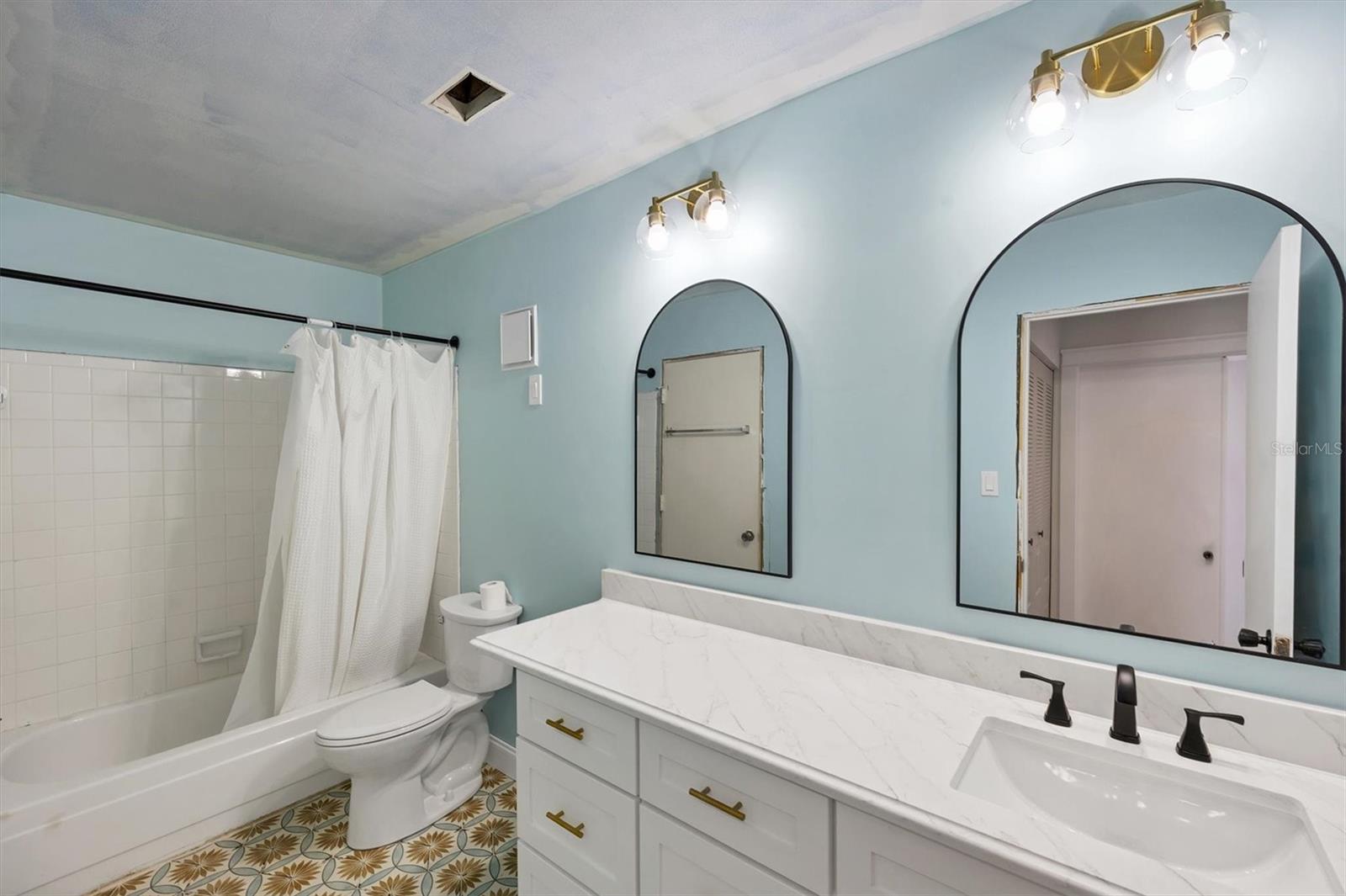 Image 29 of 43 For 5178 Wilton Court