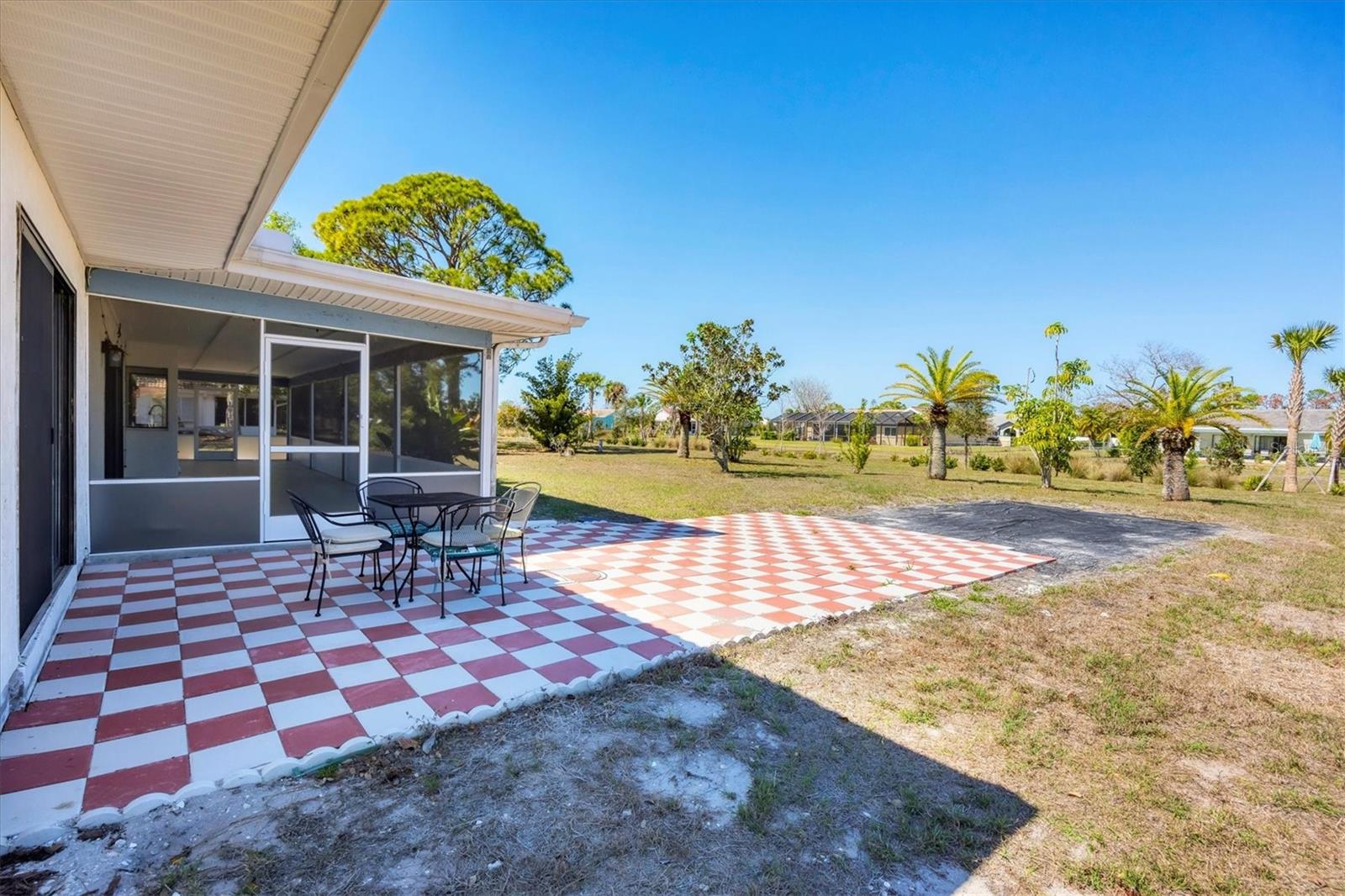 Image 35 of 43 For 5178 Wilton Court