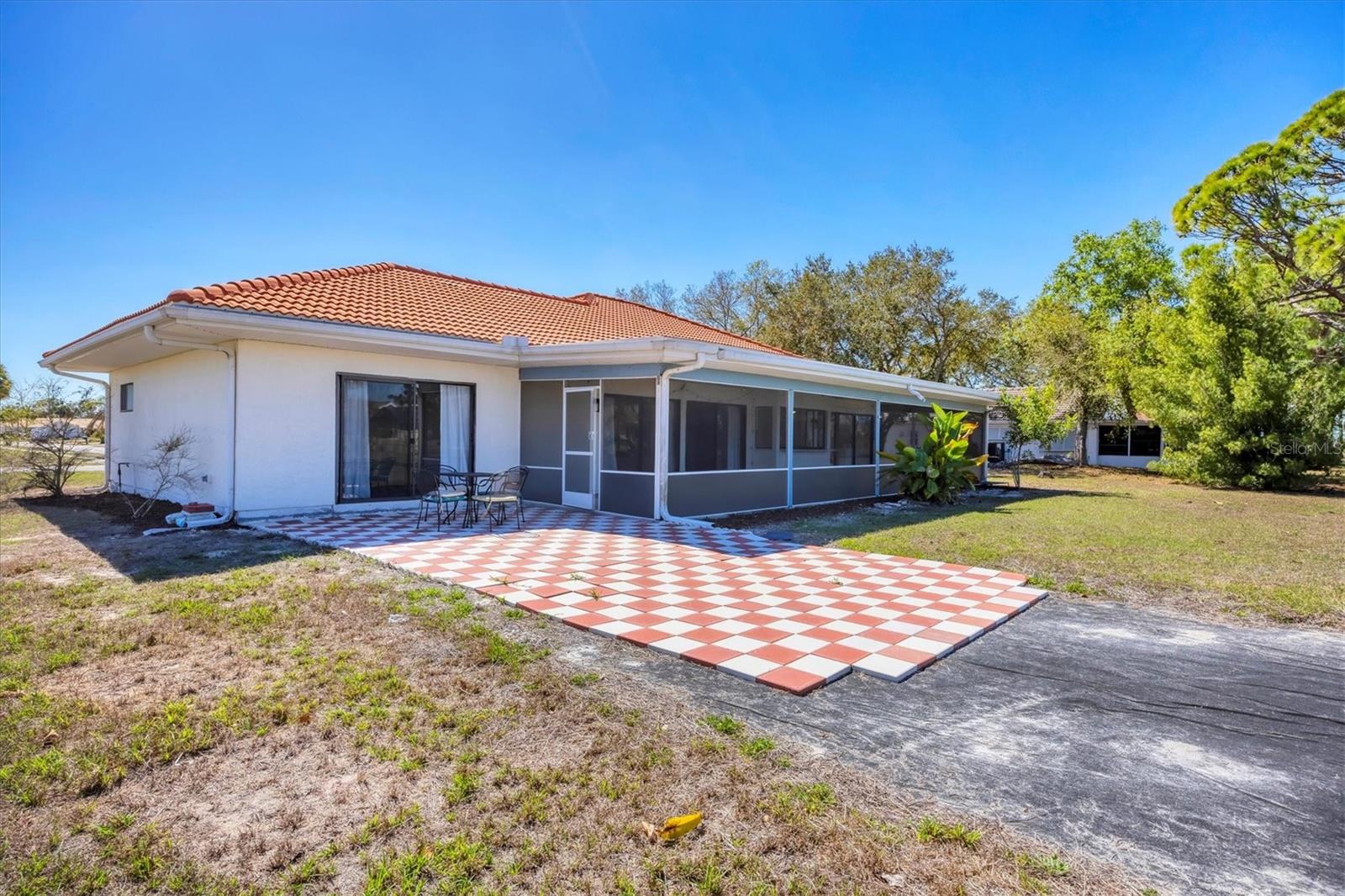 Image 36 of 43 For 5178 Wilton Court