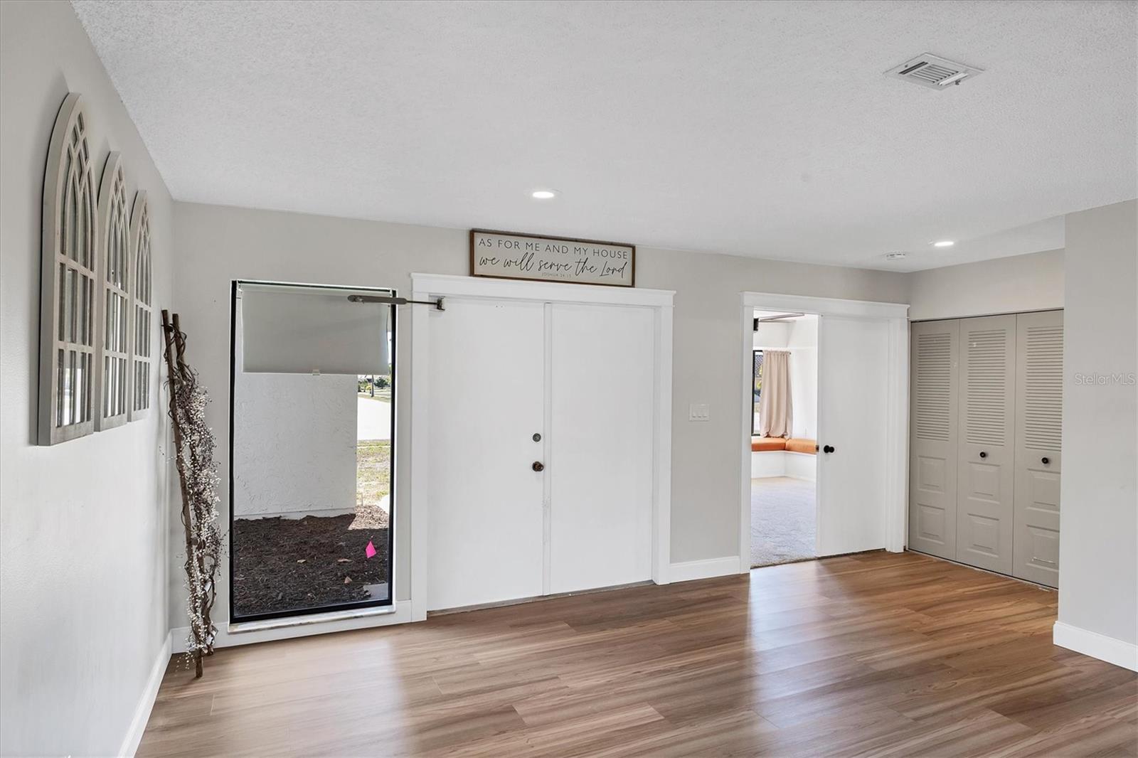 Image 6 of 43 For 5178 Wilton Court